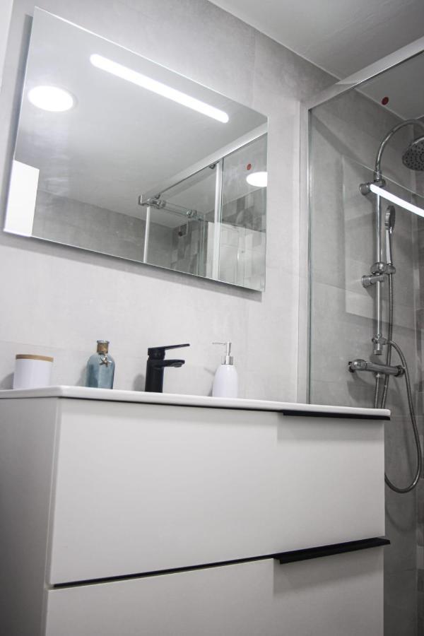 Apartment Brisa Marina 1 *